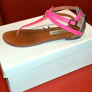 Steve Madden Serrious Neon Pink and Gray Sandals Size 6